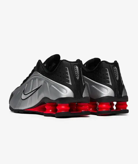 W NIKE SHOX R4