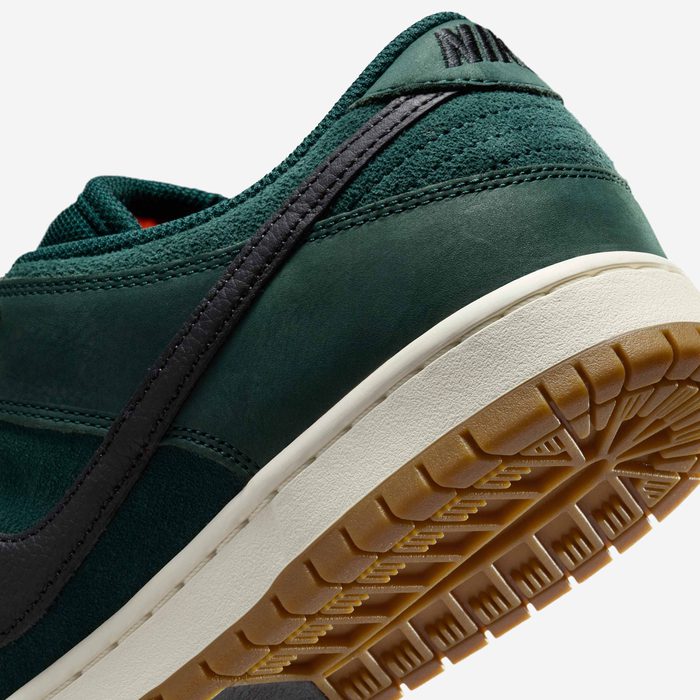 Nike Dunk Low Pro SB 'Deep Fir'