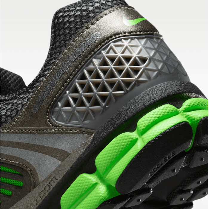 Nike Zoom Vomero 5 SE Metallic Pewter Men’s Sneakers – IB2988-001