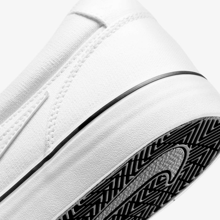 Nike SB Chron 2 Slip Skate Shoes – White