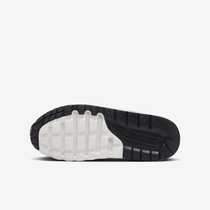 Visible Air cushioning detail