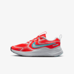 Nike Cosmic Runner Crimson