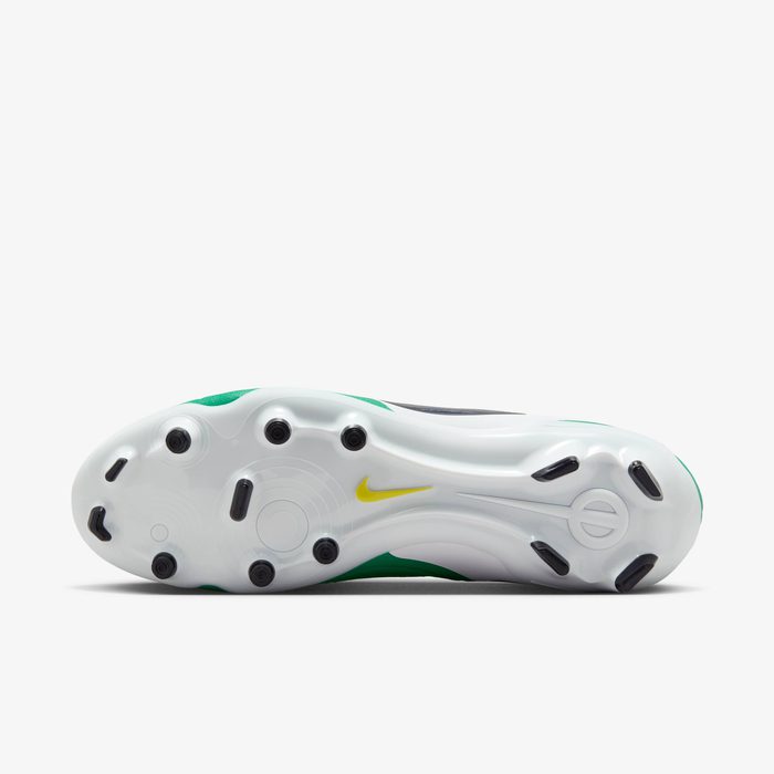 Nike Tiempo firm-ground stud detail