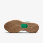 Air Zoom cushioning sole