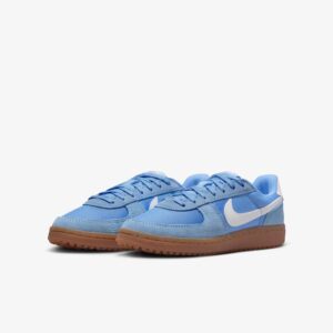 Nike Field General side view