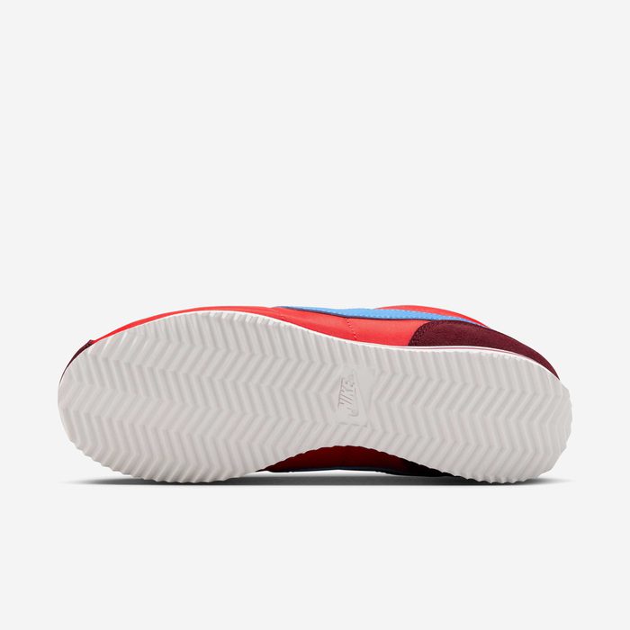 Nike Cortez toe box detail