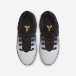 Kobe 9 knit upper detail