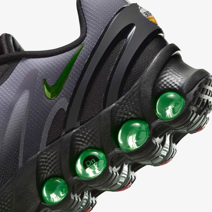 Nike Air Max Dn8 Black Light Smoke Grey Men’s Sneakers FQ7860-003