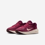 Nike Stellar Ride side view