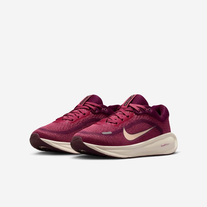 Nike Stellar Ride side view
