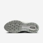Nike Air cushioning sole detail