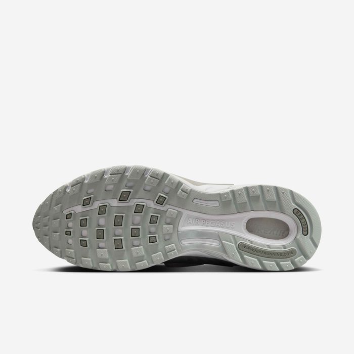 Nike Air cushioning sole detail
