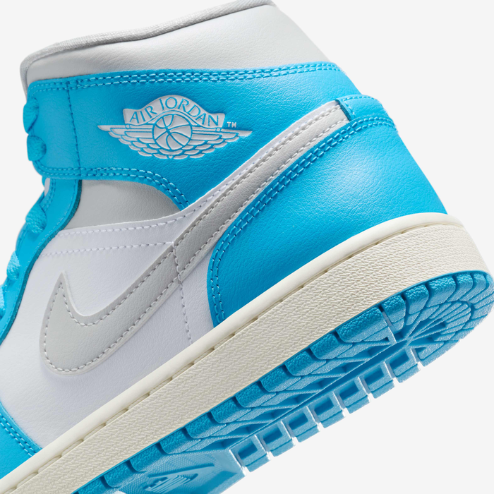 Air Jordan 1 Mid Dark Powder Blue Women's Shoes BQ6472-400