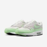 Nike Air Max 1 Essential Summit White sneakers