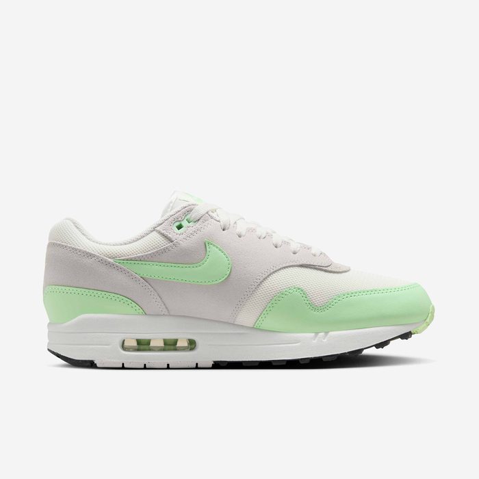 Nike Air Max 1 side view