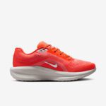 Nike Winflo 11 PRM side view